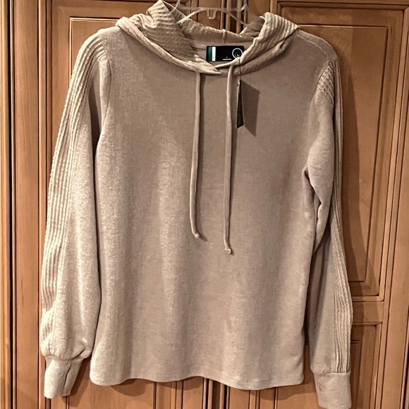 NWT 2Liv Soft & Cozy Hoodie - Picture 1 of 5